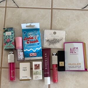 ✨ Beauty Bundle! ✨